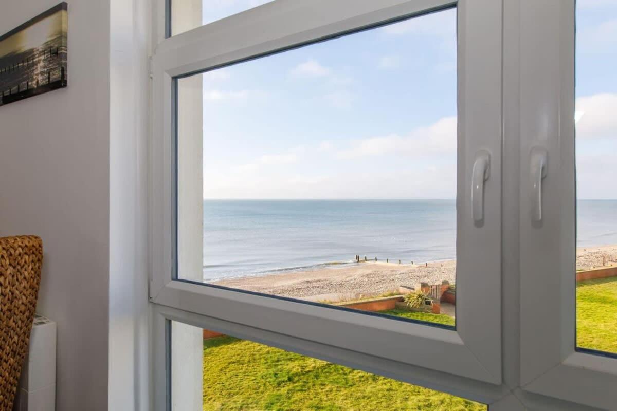 Two Bed Seafront Escape In East Wittering 아파트 외부 사진