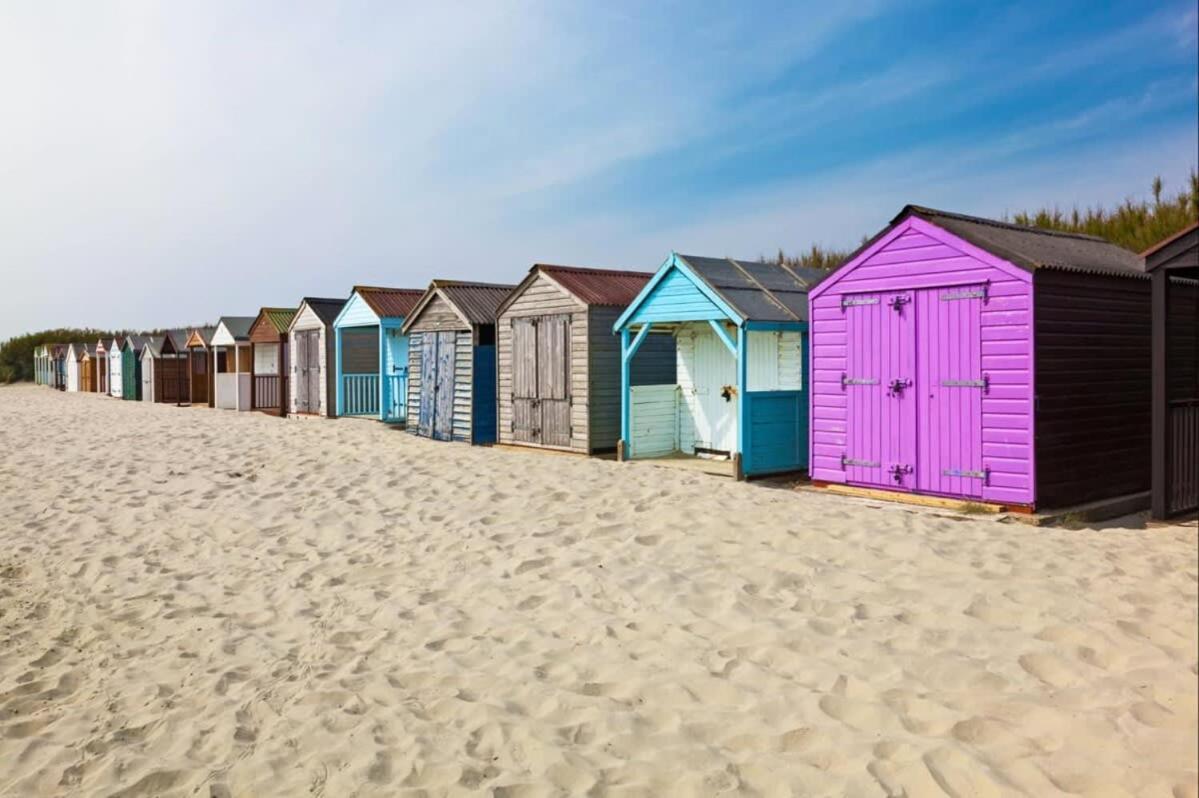 Two Bed Seafront Escape In East Wittering 아파트 외부 사진